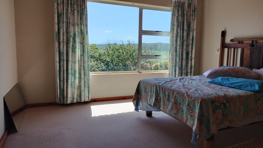 4 Bedroom Property for Sale in Fraaiuitsig Western Cape